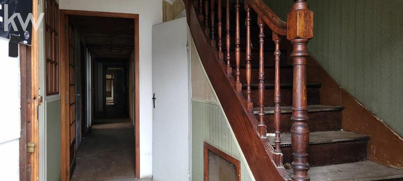 Maison - 180 m² - 8 pièces