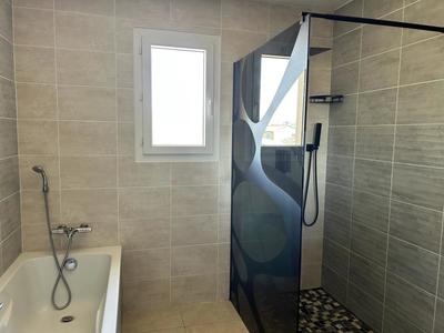 Maison - 108 m² - 4 pièces