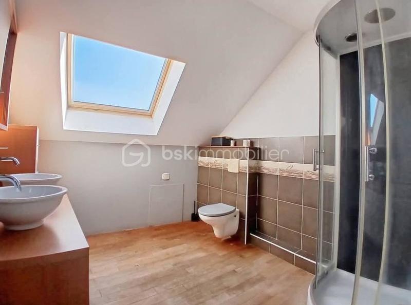Immeuble - 228 m² - 12 pièces