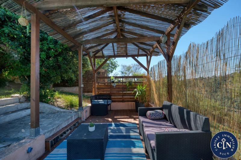 Maison - 157 m² - 5 pièces