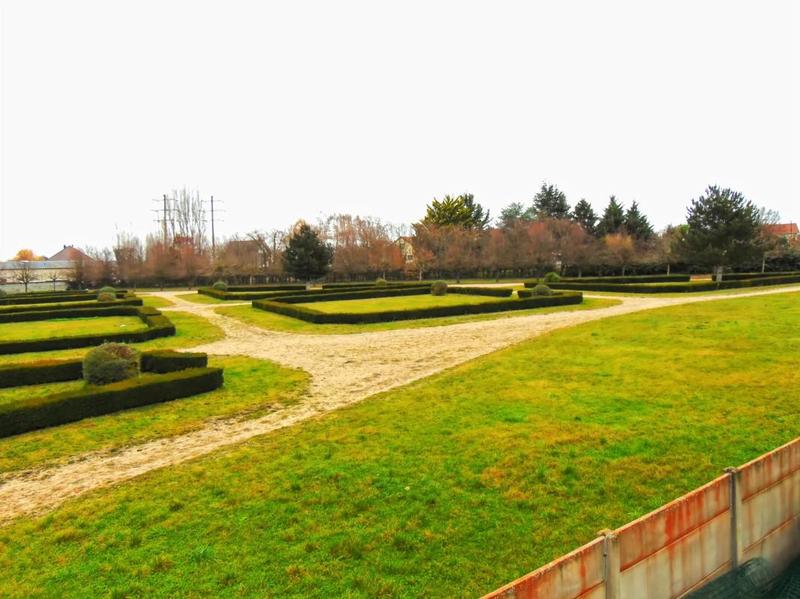 Maison - 145 m² - 9 pièces