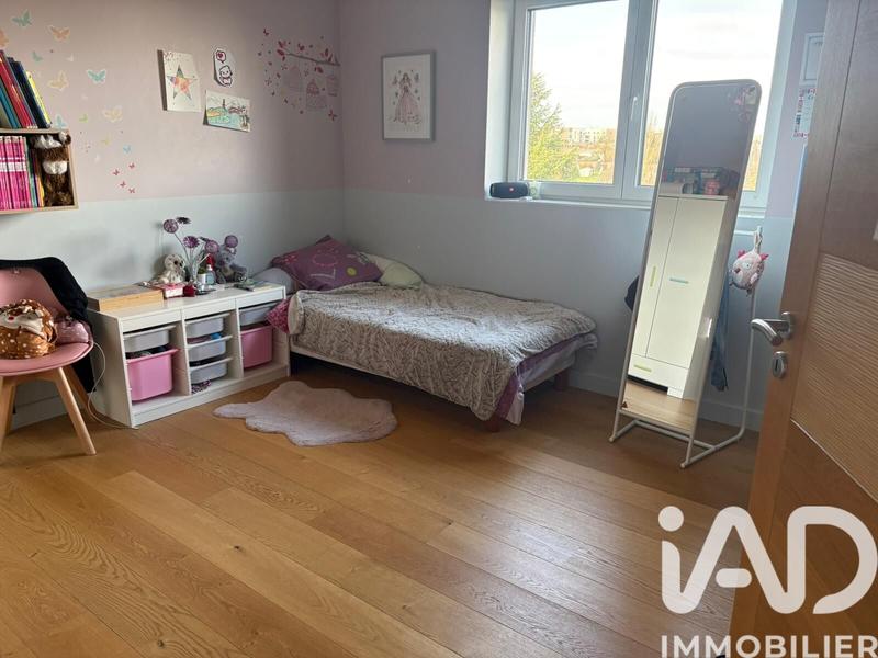 Maison - 531 m² - 14 pièces