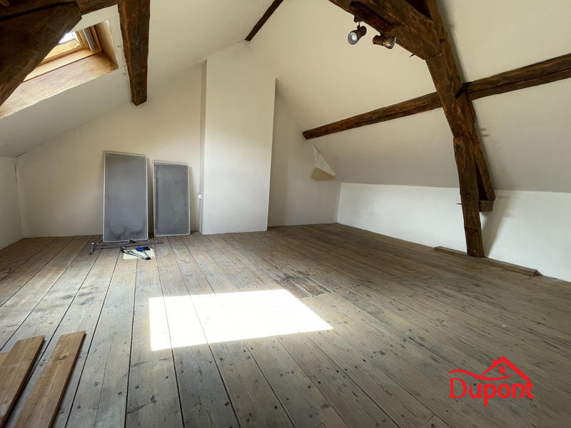 Maison - 94 m² - 6 pièces