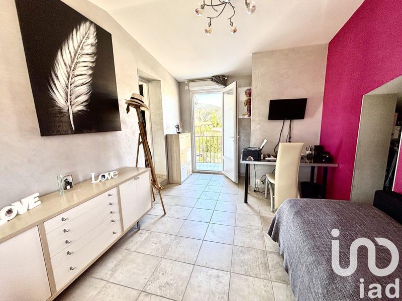 Maison - 150 m² - 8 pièces