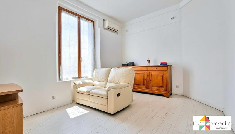 Maison - 108 m² - 5 pièces