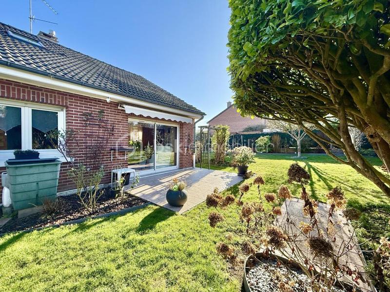 Pavillon - 150 m² - 5 pièces