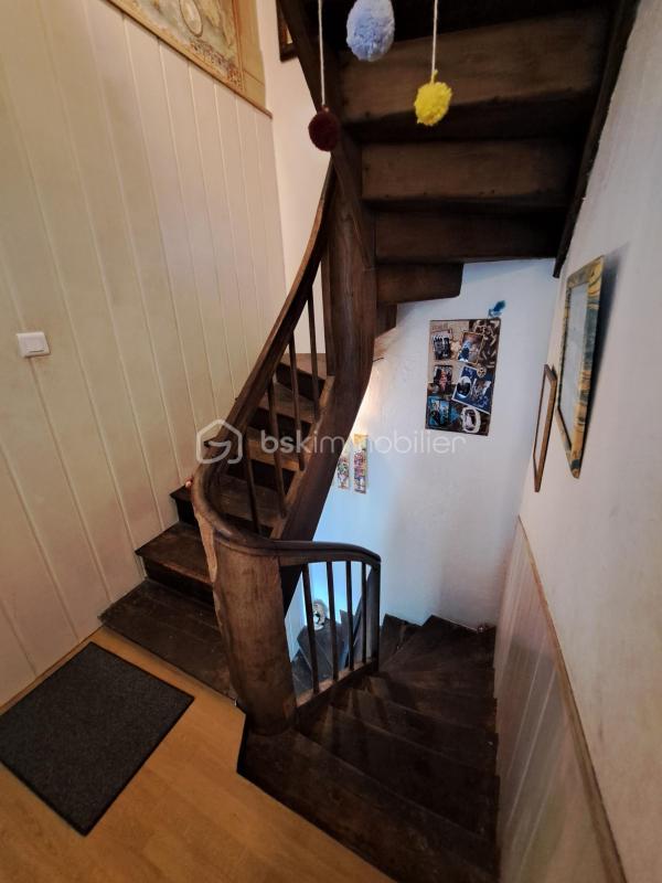 Maison en pierre - 280 m² - 12 pièces