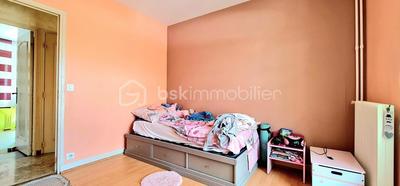 Maison - 137 m² - 5 pièces