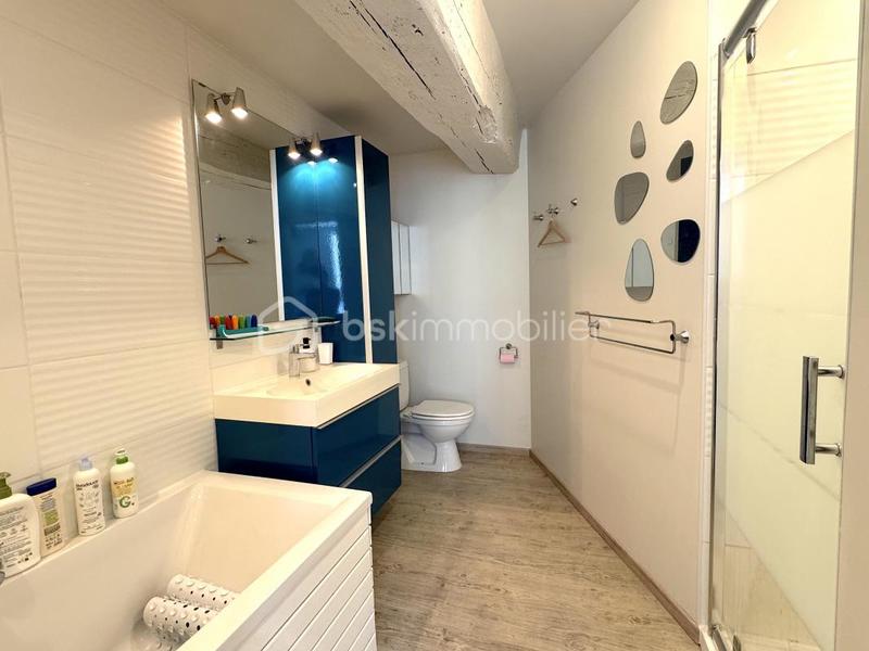 Maison en pierre - 240 m² - 8 pièces