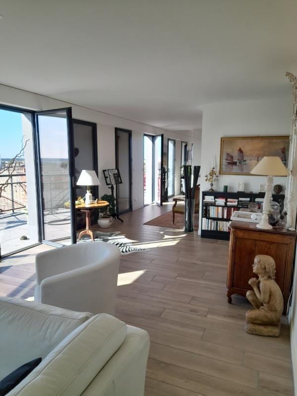 Appartement - 161 m² - 6 pièces