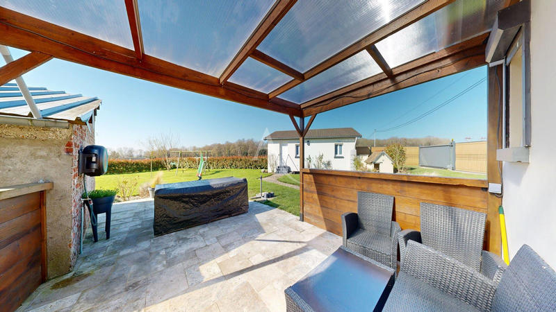 Maison - 95 m² - 5 pièces