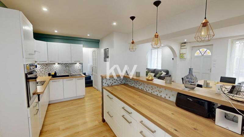 Maison - 83 m² - 3 pièces