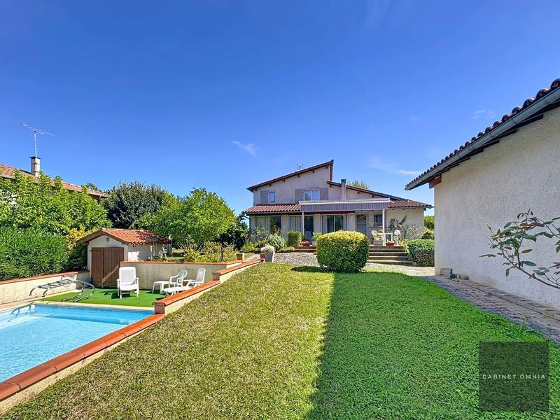 Maison - 156 m² - 6 pièces