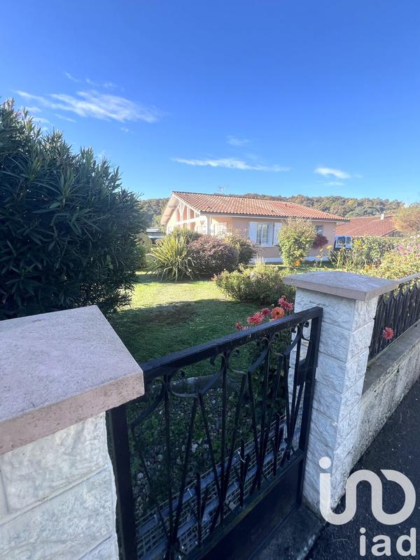 Maison - 98 m² - 4 pièces