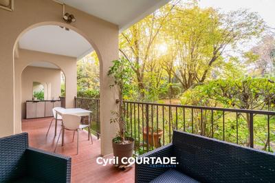 Appartement - 103 m² - 4 pièces