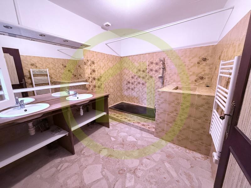 Maison - 133 m² - 5 pièces