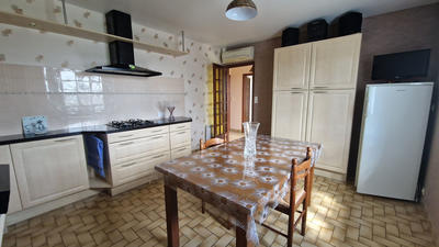 Maison - 97 m² - 4 pièces