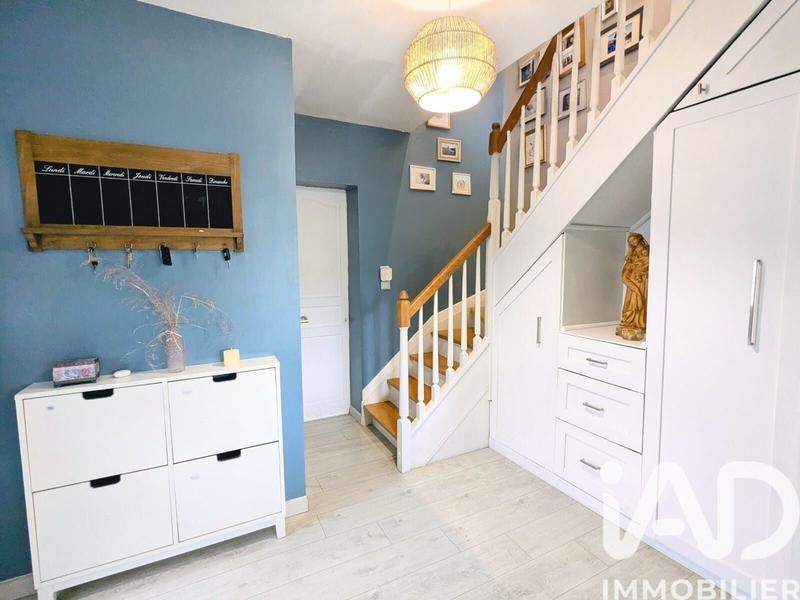 Maison - 97 m² - 6 pièces