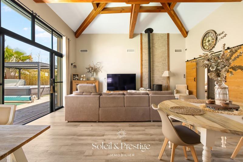 Maison - 123 m² - 4 pièces