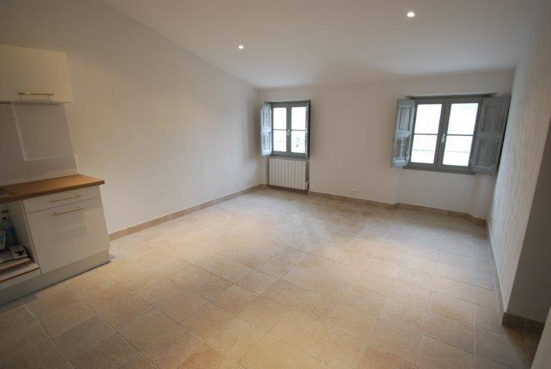 Immeuble - 270 m² - 10 pièces