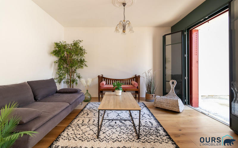 Maison - 100 m² - 5 pièces