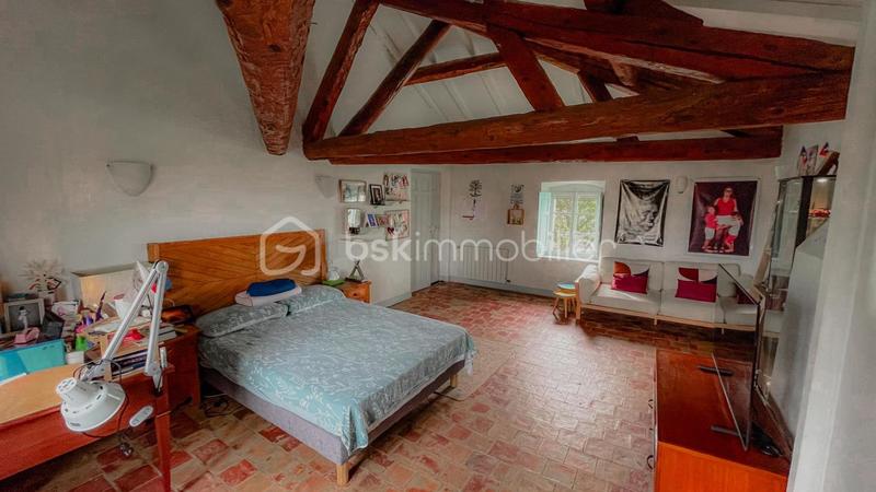 Maison de maîtres - 283 m² - 10 pièces