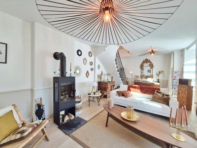 Maison de ville - 125 m² - 3 pièces