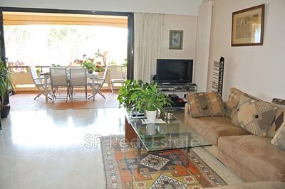 Appartement - 81 m² - 3 pièces