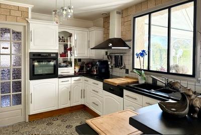 Maison - 160 m² - 8 pièces