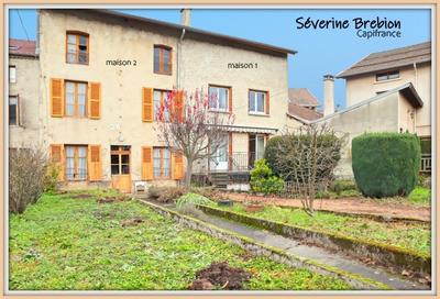 Maison de village - 380 m² - 15 pièces