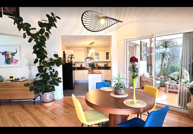 Villa - 142 m² - 4 pièces