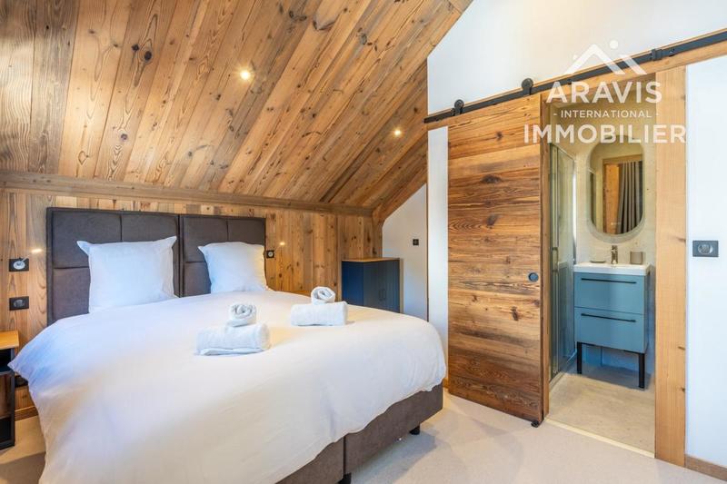 Appartement - 198 m² - 6 pièces