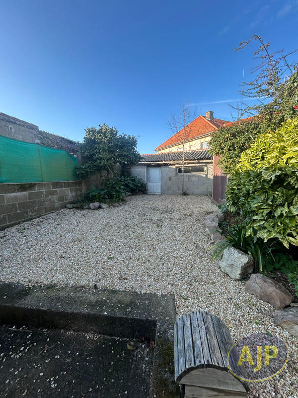 Maison - 83 m² - 3 pièces