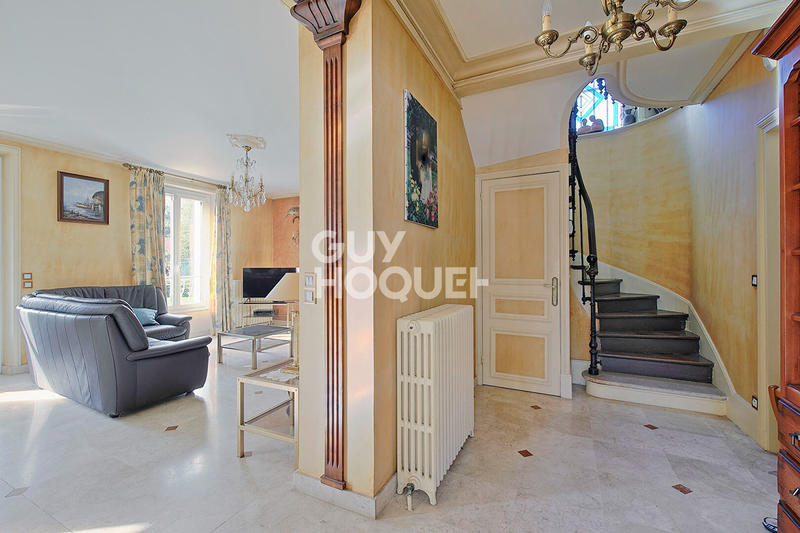 Maison - 133 m² - 6 pièces