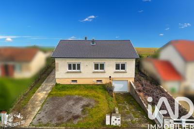 Maison - 97 m² - 5 pièces