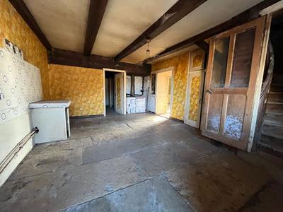 Maison - 215 m² - 8 pièces