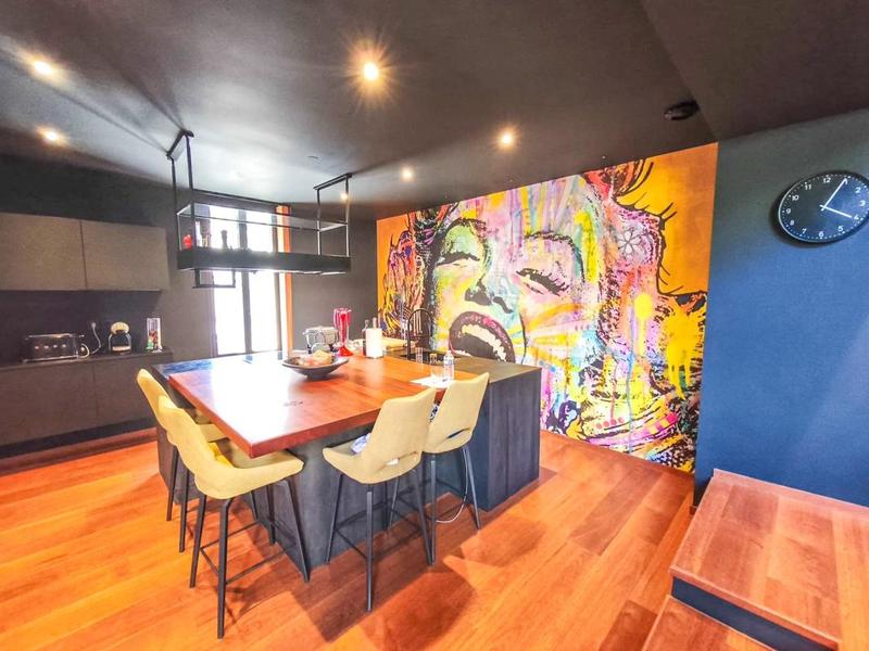 Maison ancienne - 170 m² - 5 pièces