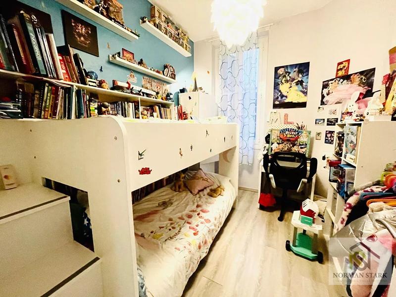 Appartement - 85 m² - 4 pièces