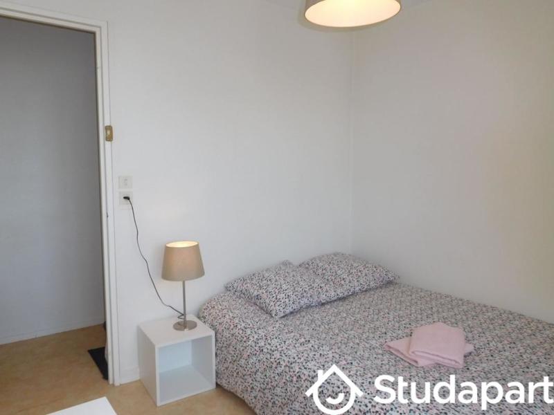 Chambre - 12 m² - 1 pièce