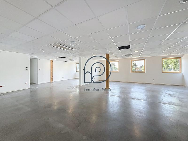 Bureau - 356 m²