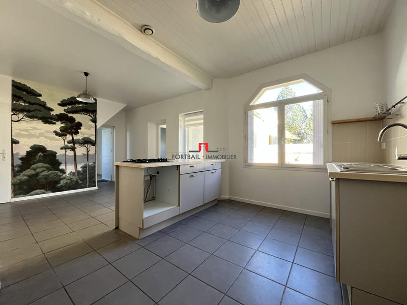 Maison ancienne - 111 m² - 4 pièces