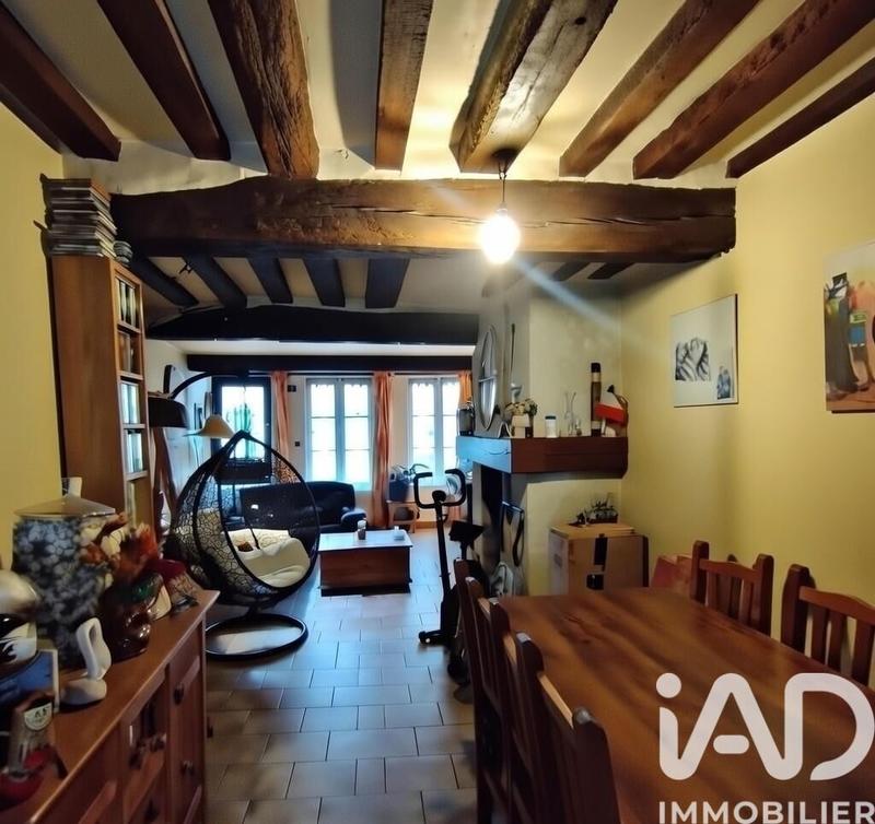Maison - 121 m² - 5 pièces