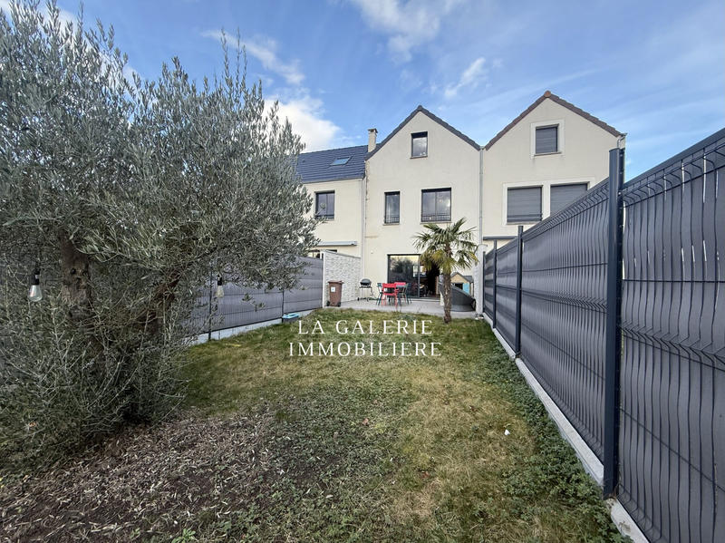 Maison contemporaine - 167 m² - 6 pièces