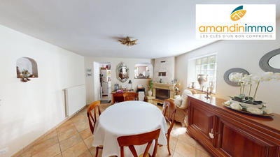 Maison - 81 m² - 5 pièces