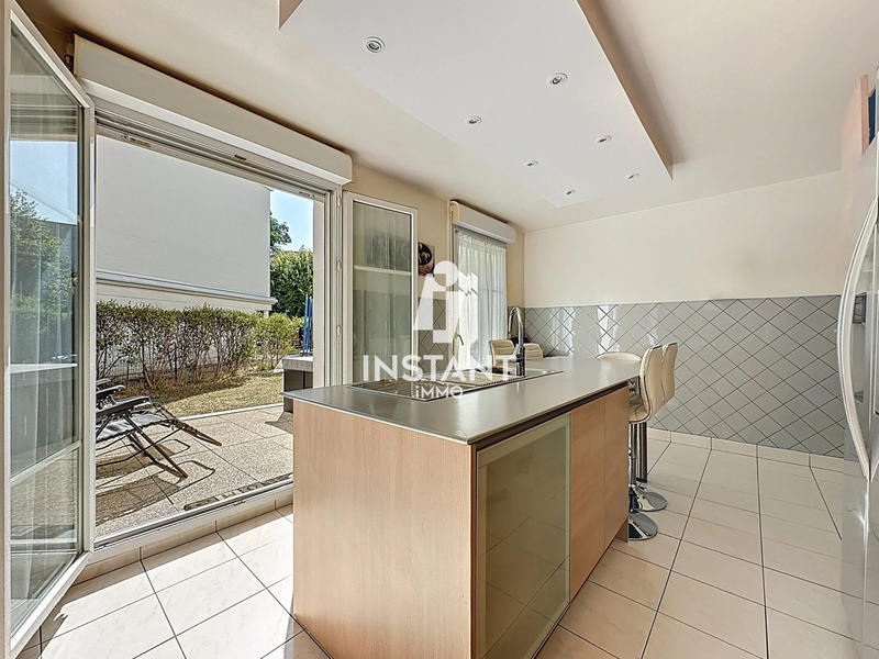 Appartement - 157 m² - 5 pièces