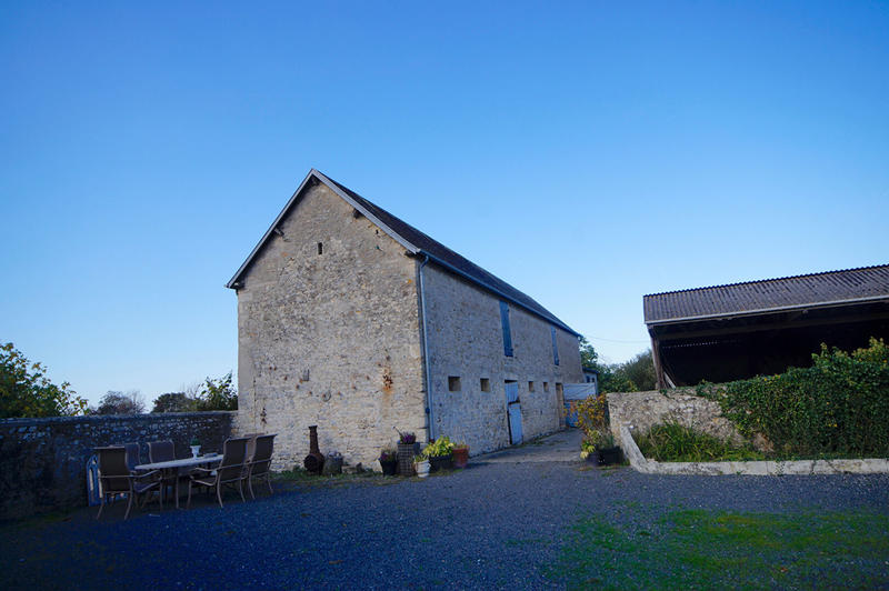 Demeure - 358 m² - 13 pièces