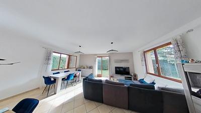Maison - 127 m² - 5 pièces