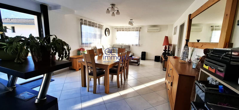 Maison - 138 m² - 5 pièces