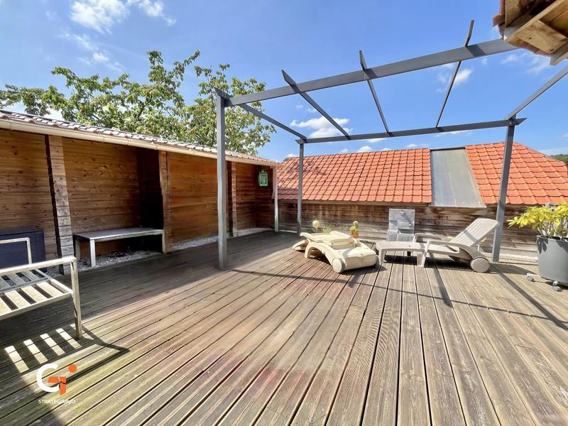 Maison - 123 m² - 6 pièces