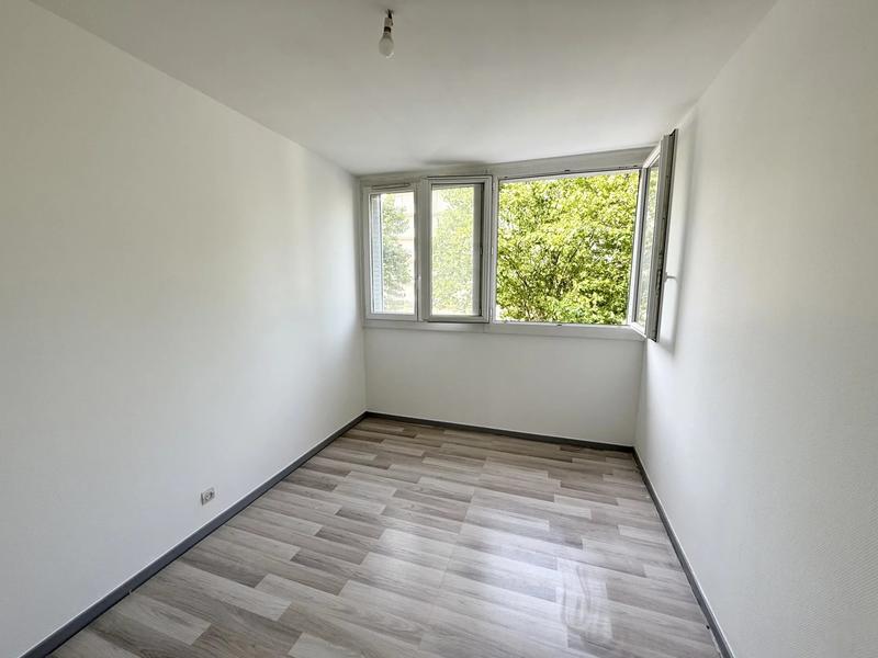 Appartement - 70 m² - 4 pièces